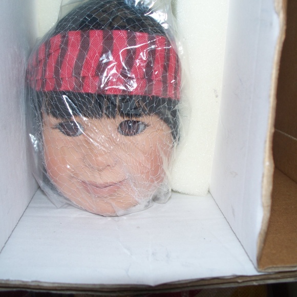 Little Shepherd Collector's Doll~NIB - Picture 2 of 4